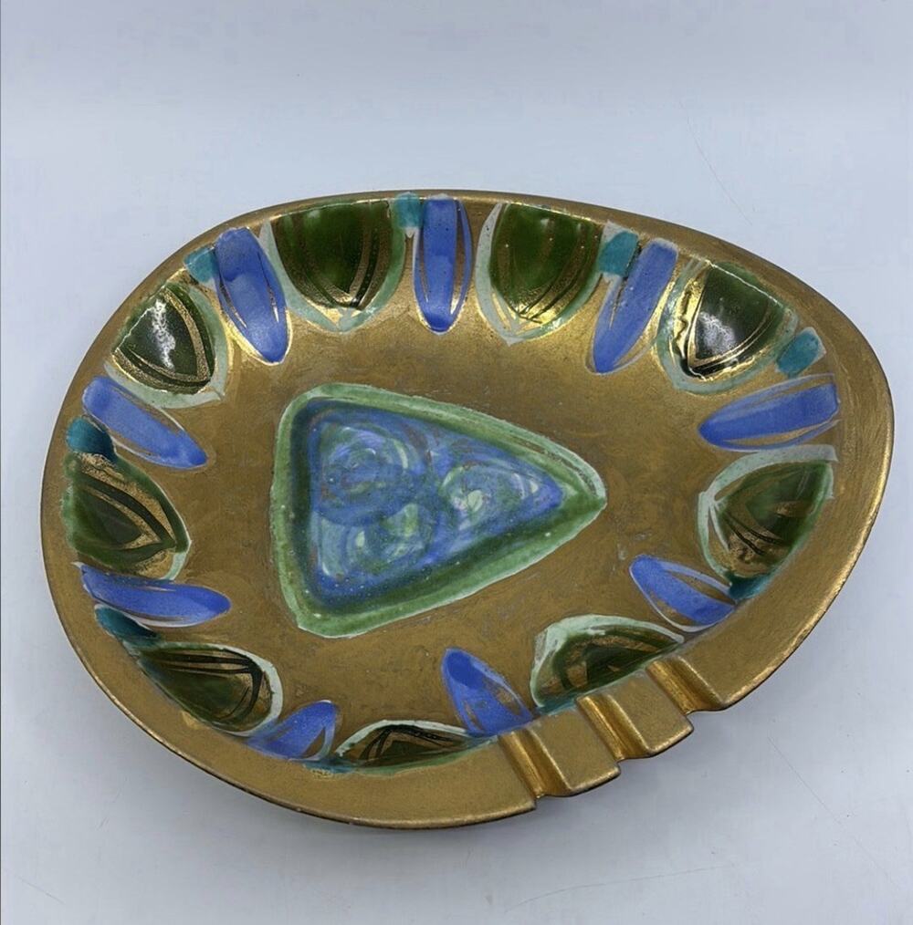 Sascha Brastoff MCM Enamel Metal Ashtray Signed Triange Atomic Gold/Blue/Green